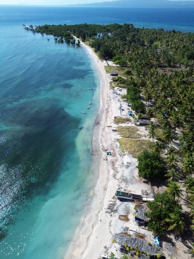 Dermaga & Tambat Perahu Nelayan Bugis
